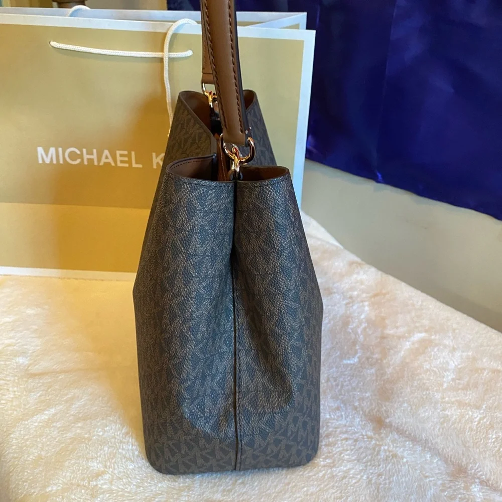 Michael Kors Pratt Medium Signature Logo and Metallic Should…